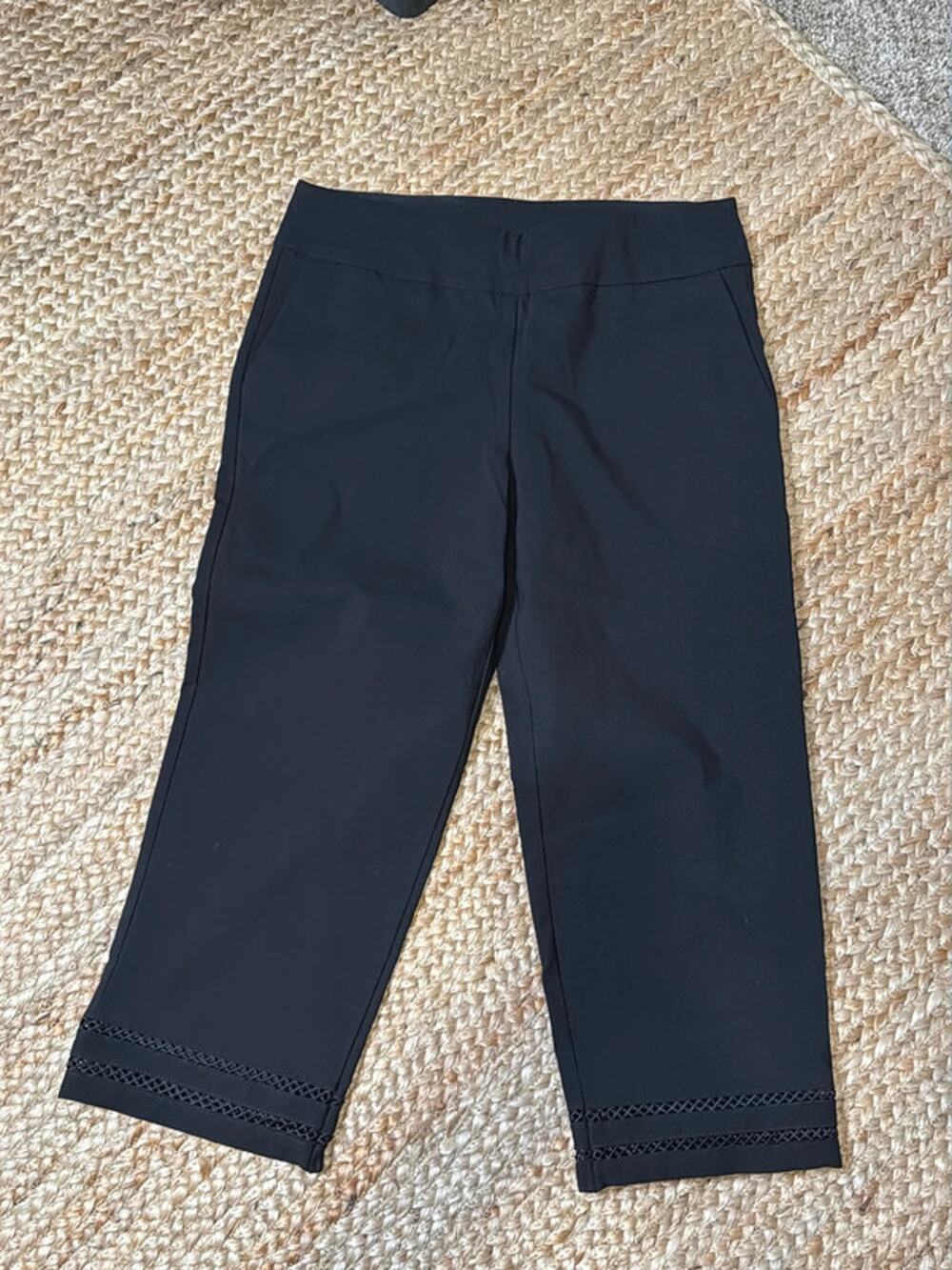 3 for $9 Allison daley petite 10 P black colon pants with crochet hand EUC 2366
